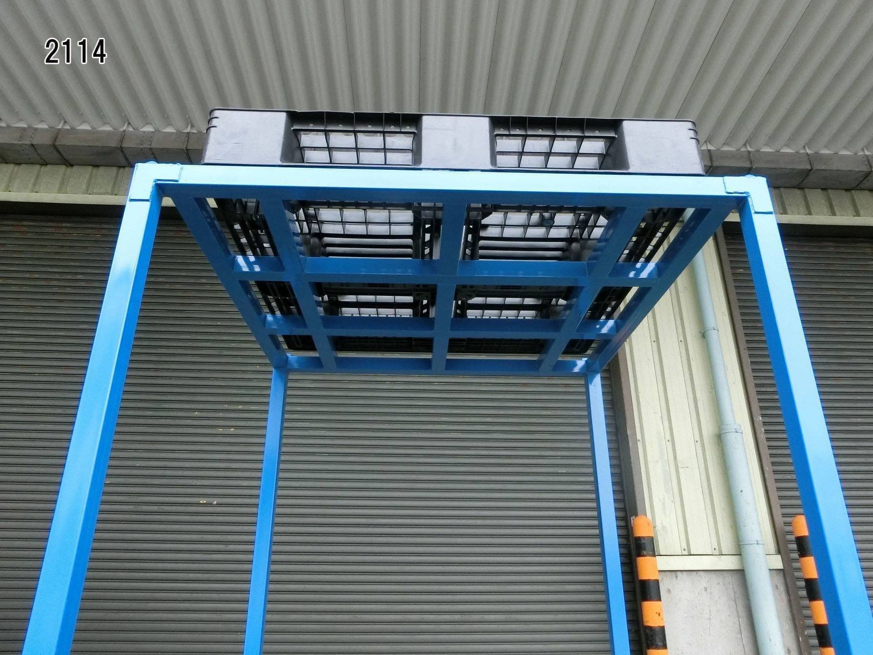 新品 逆ネスティングラック 青色