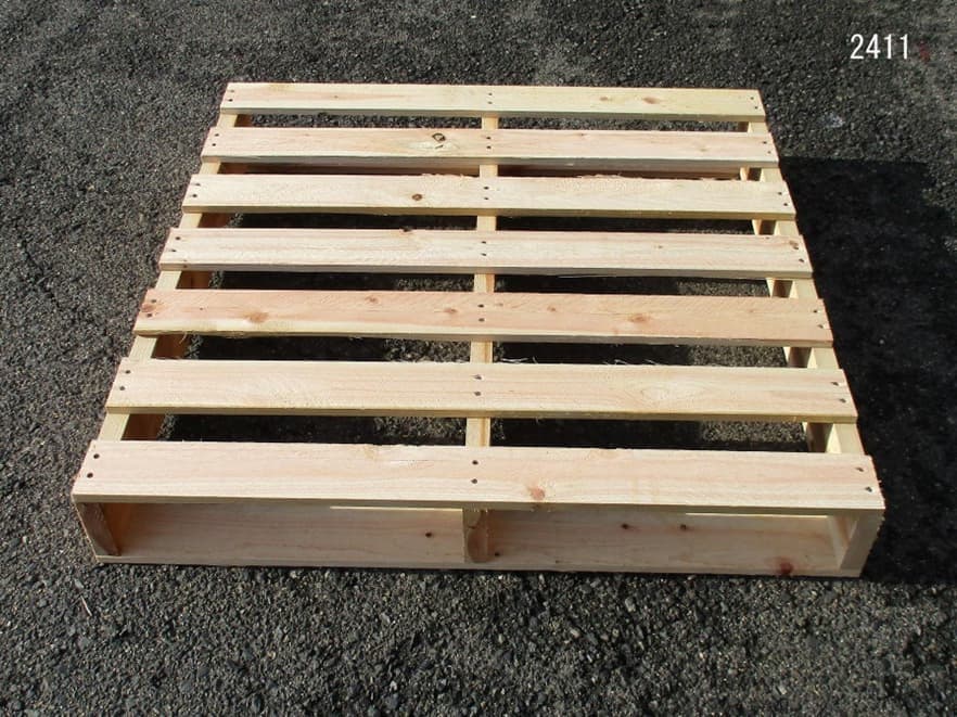 新品木製パレット