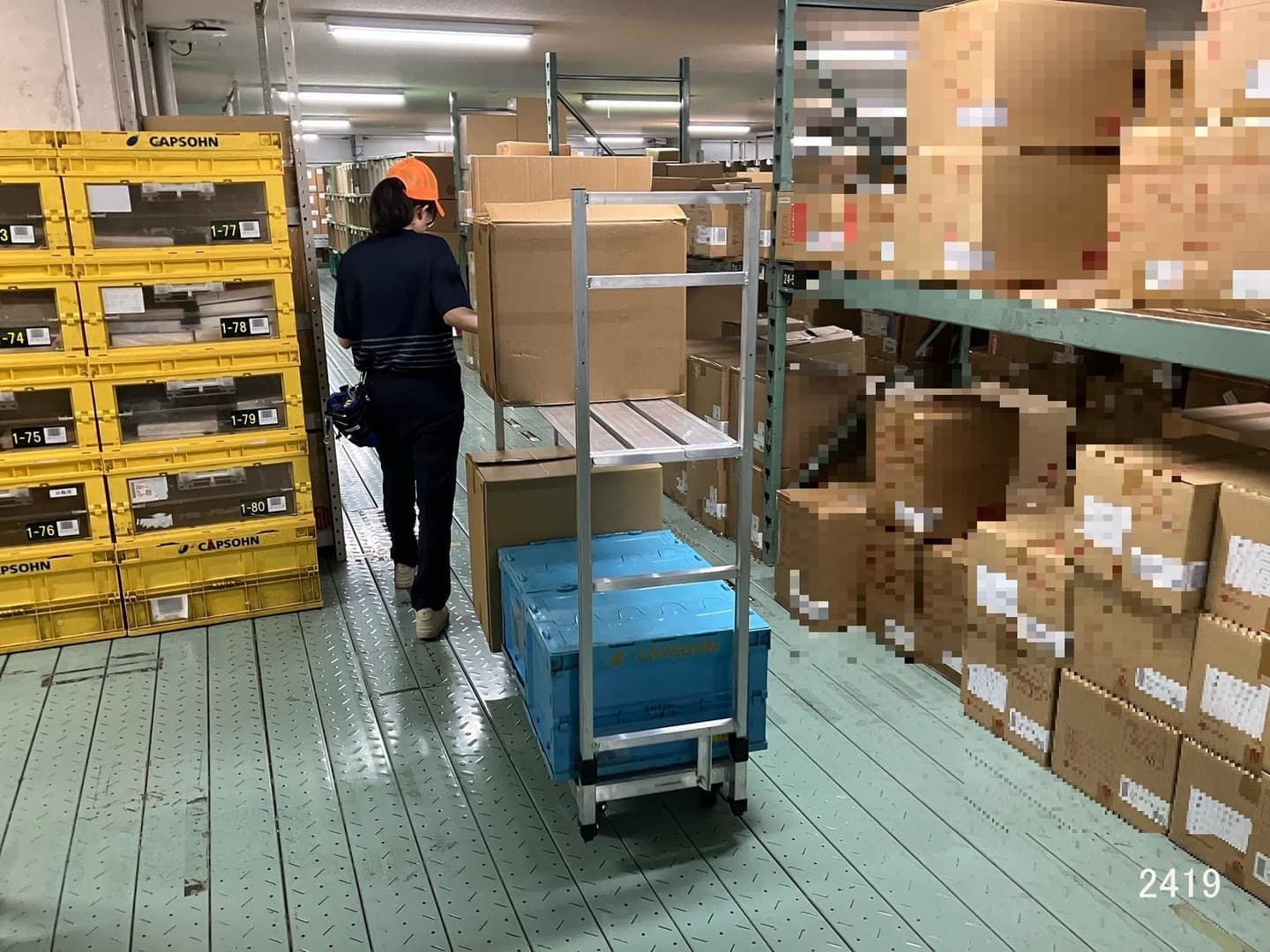 アルミ製長尺台車事例